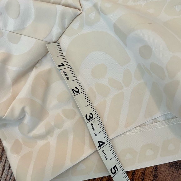 LOFT Jacquard Riviera Shorts 4” inseam Size 6 NWT - Picture 4 of 7